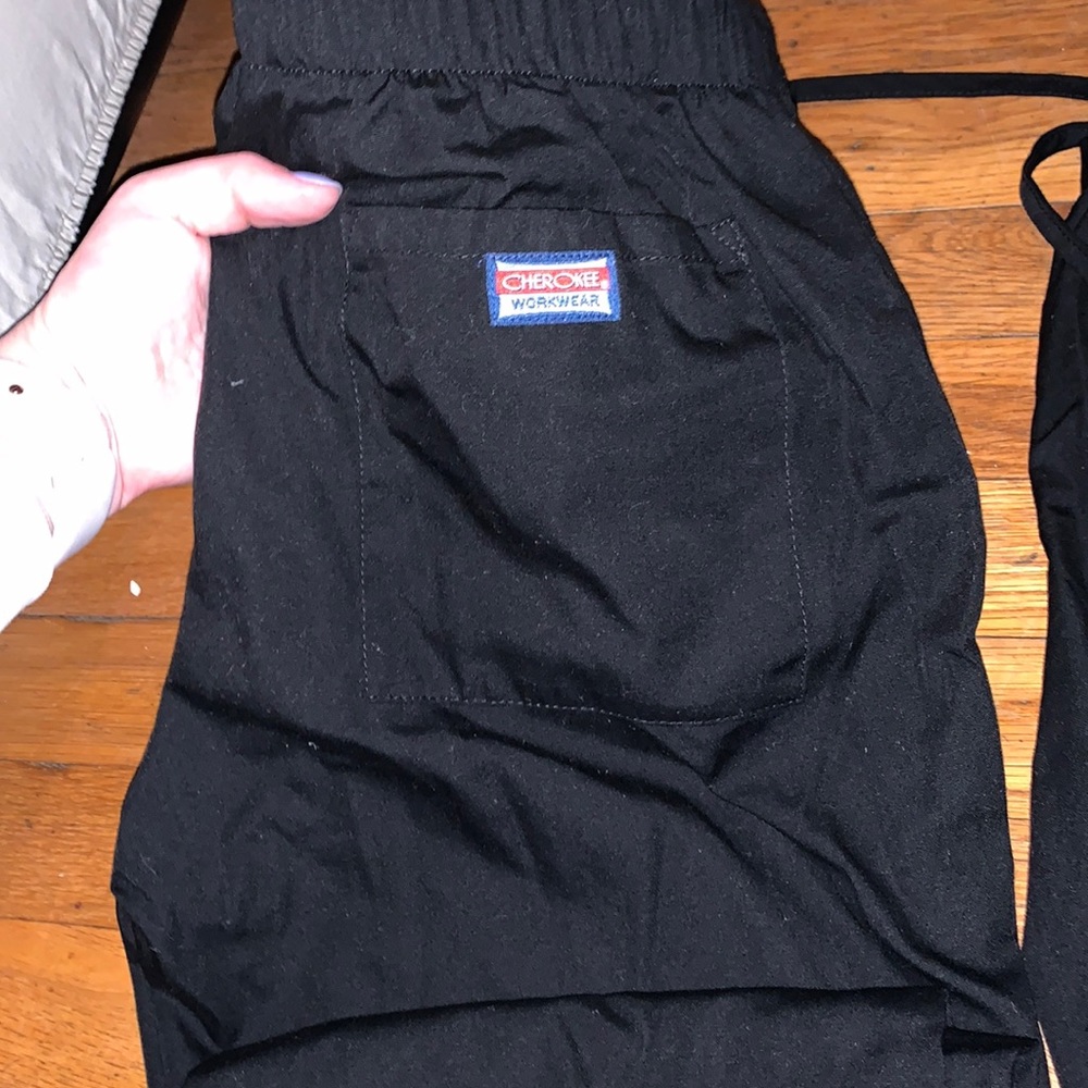Scrub pants